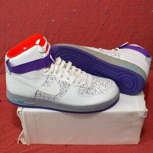 Nike Air Force 1 High in Persian/Cement Grey/Coral